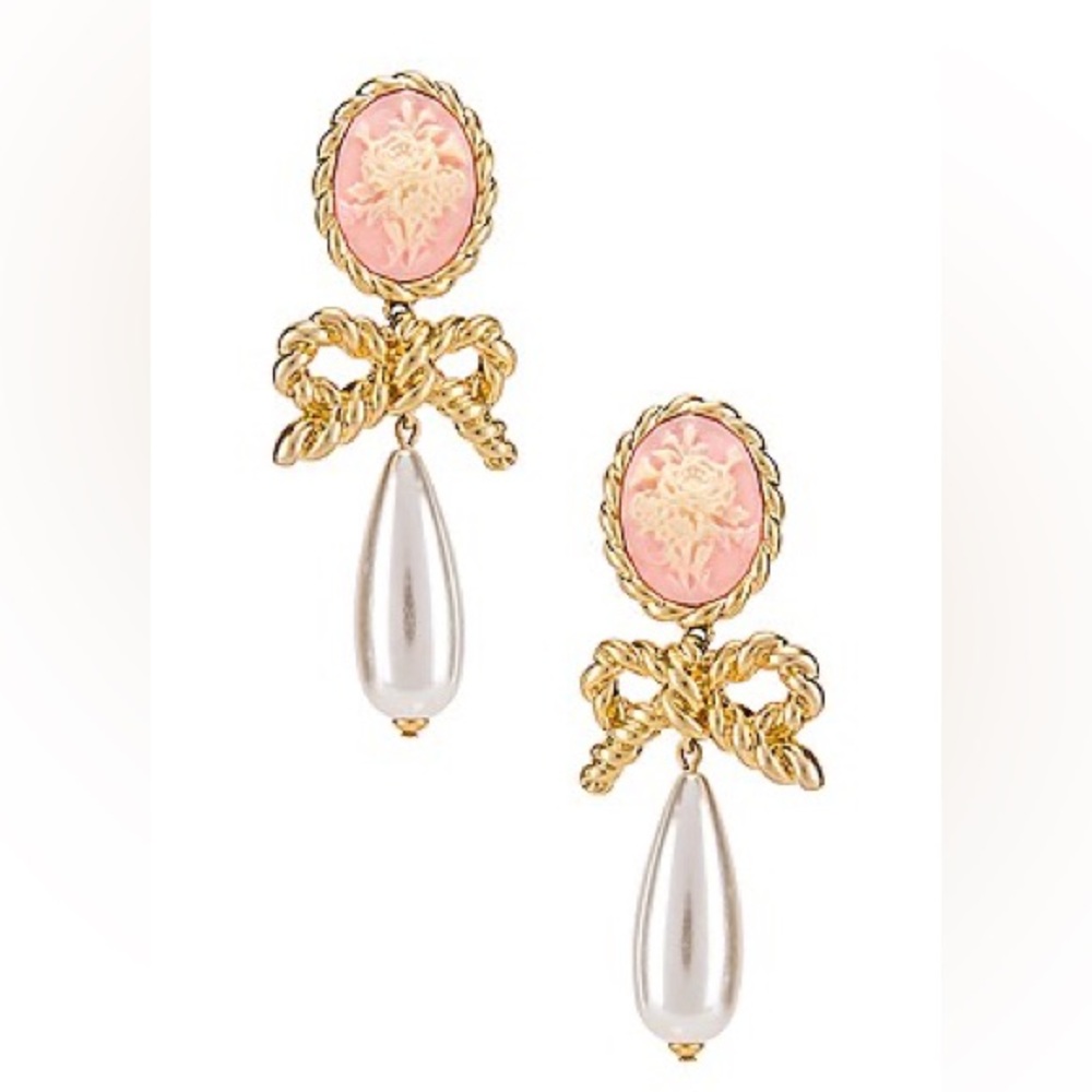 For Love & Lemons Cameo Pearl Drop Earrings in Vintage Gold